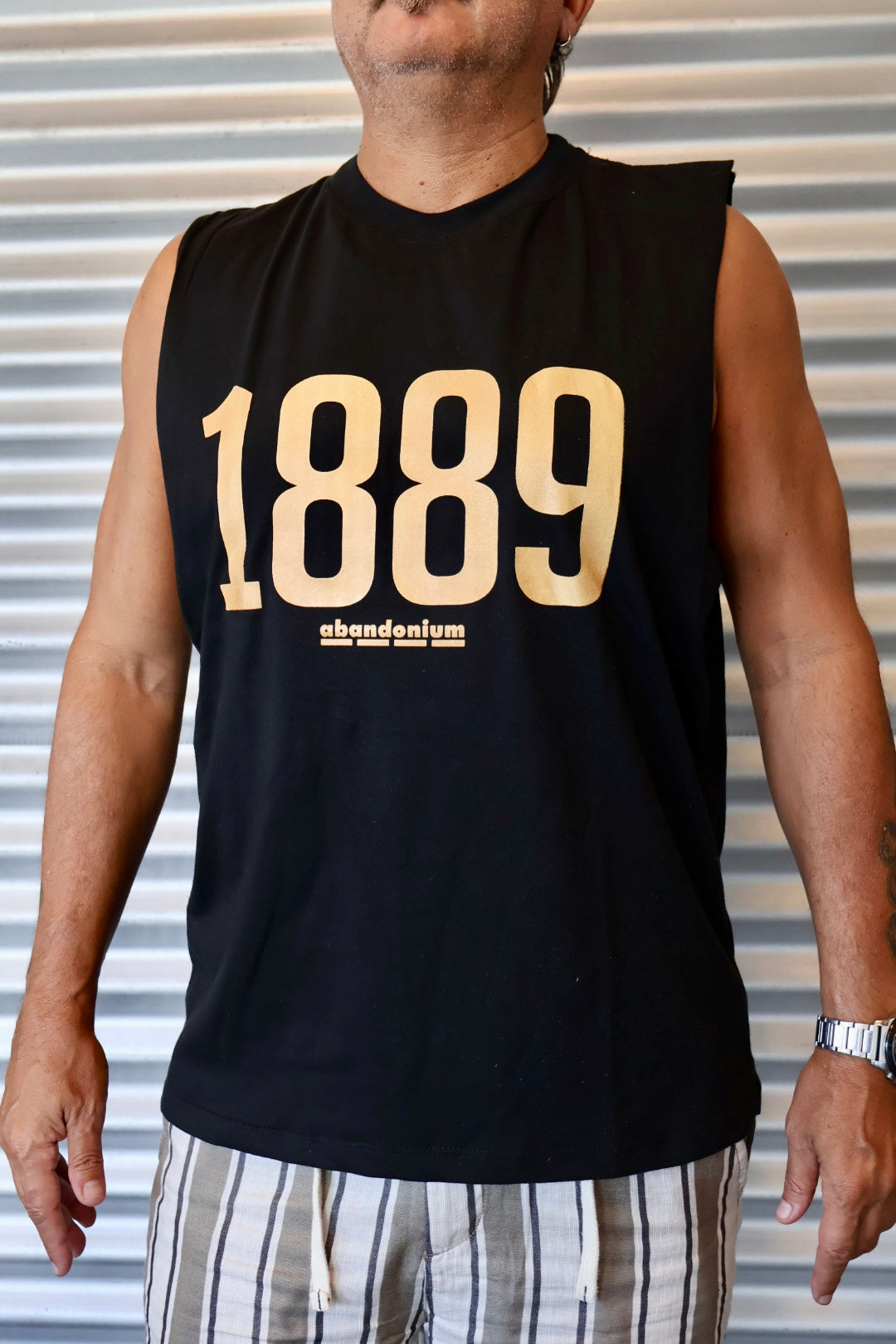 Musculosa 1889 Dorado