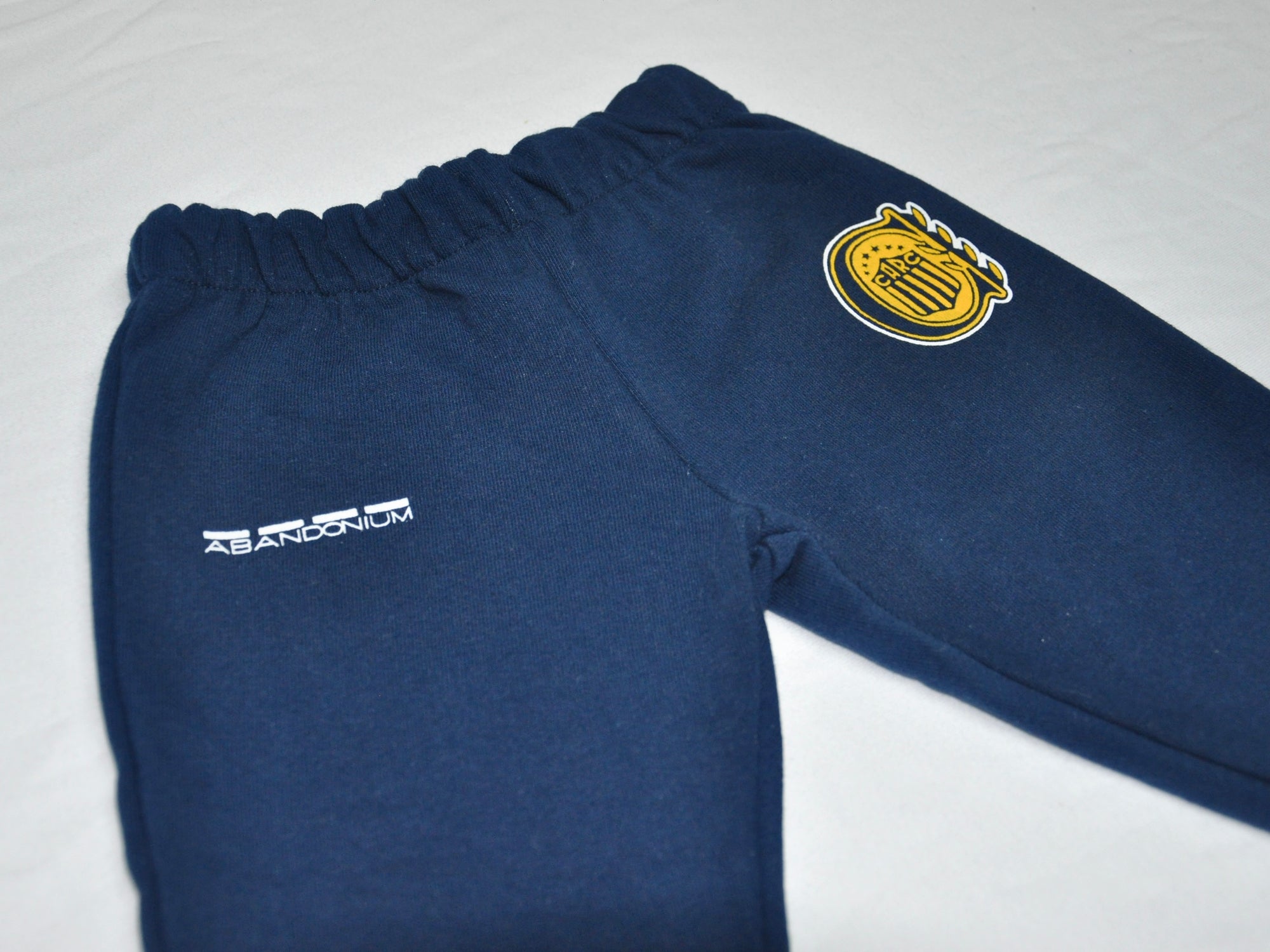 Pantalón Babucha Rústico Bebé Escudo Oficial