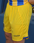 Short Niño de Acetato con Vivos
