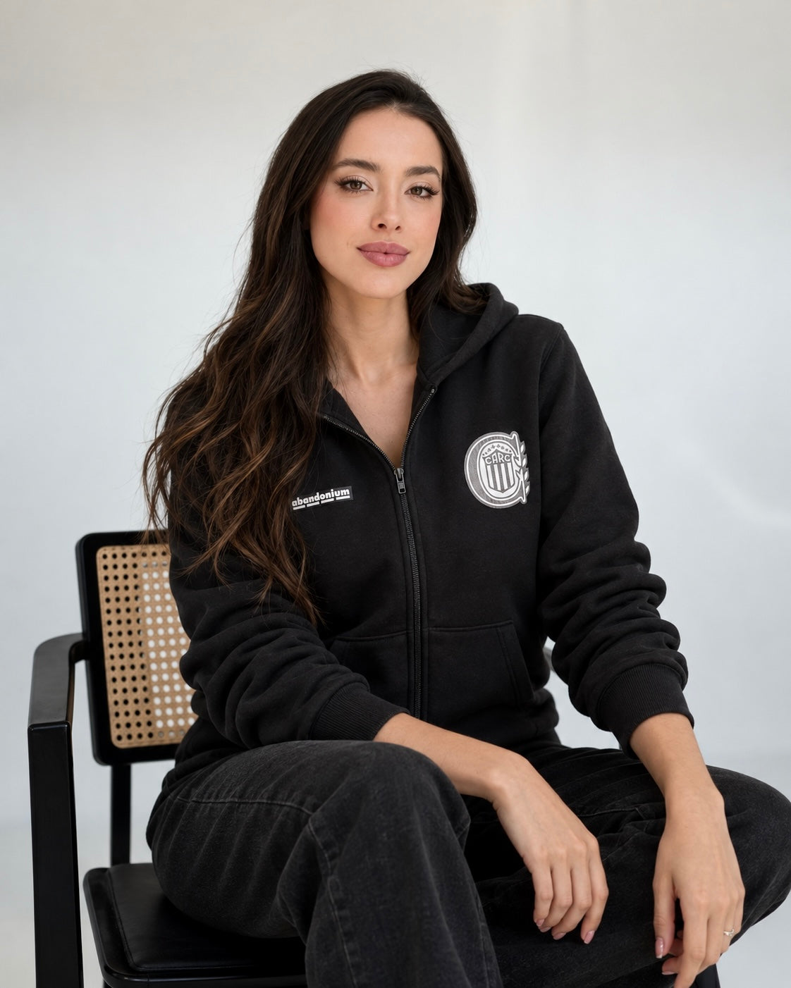 Campera Negra Frisa Premium