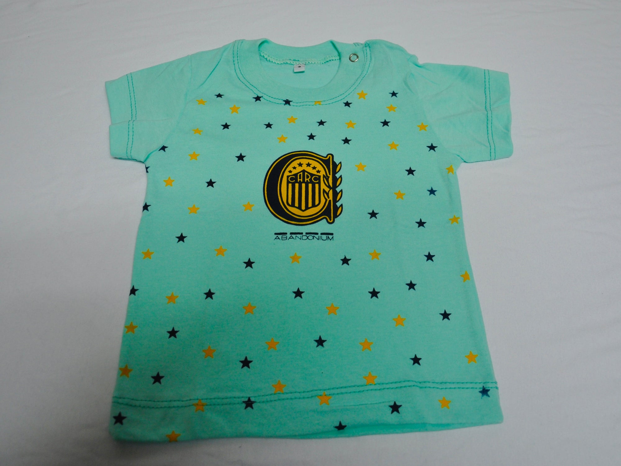 Remera MC Bebé Escudo y Estrellas