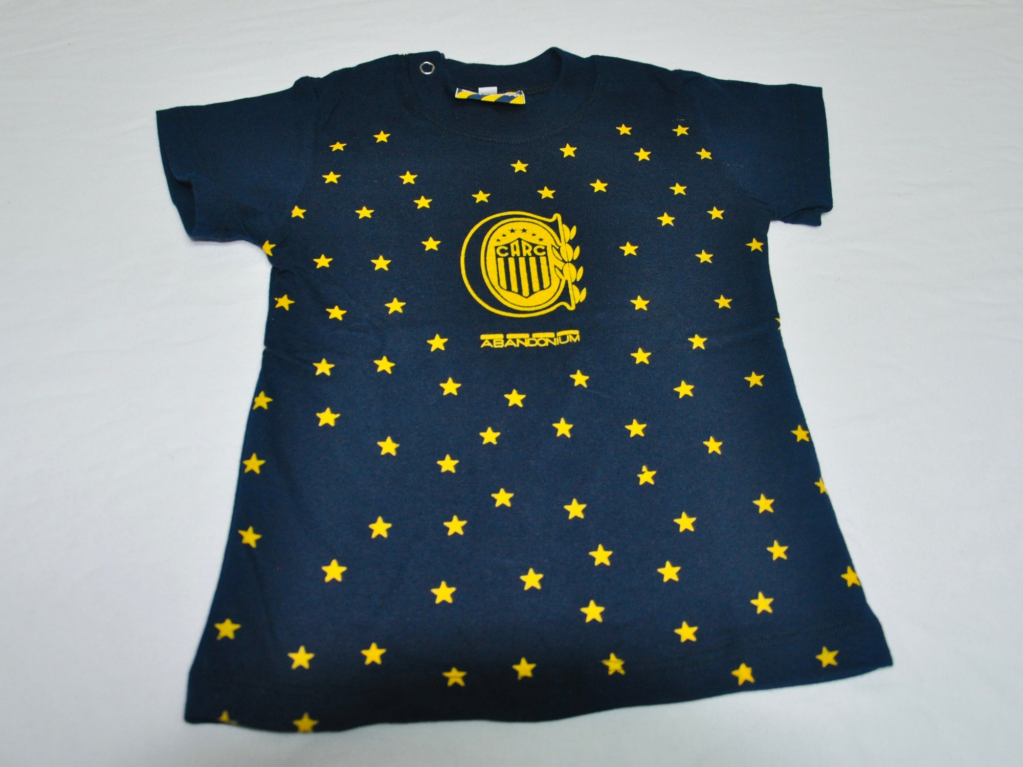 Remera MC Bebé Escudo y Estrellas